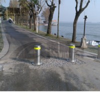 汉口半自动升降路桩 钢精灵升降路桩 路桩图片